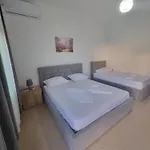 Megi-rent
