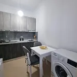 Megi-rent 公寓