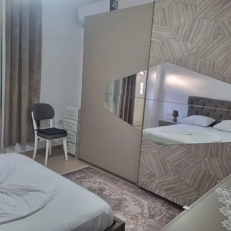 Megi-rent Wlora