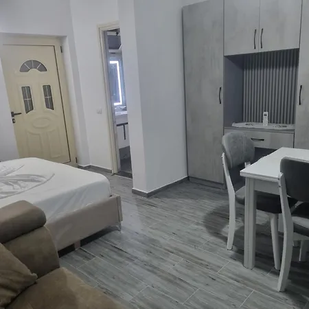 Megi-rent *