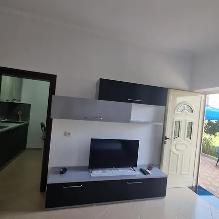Megi-rent Apartament