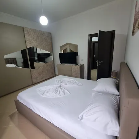 Apartament Megi-rent Wlora