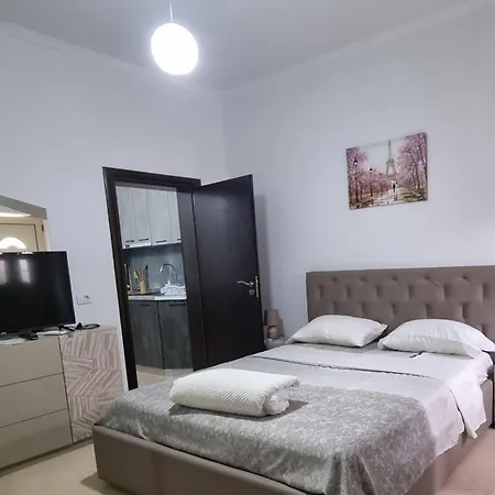 Megi-rent *