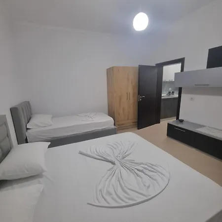 Megi-rent * Vlore