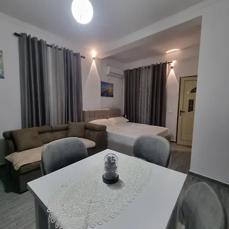 Apartment Megi-rent