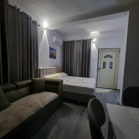 Megi-rent * Vlore